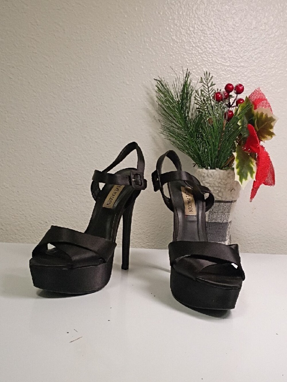 Steve Madden Black Satin Platform Stiletto Sandals - Picture 6 of 8